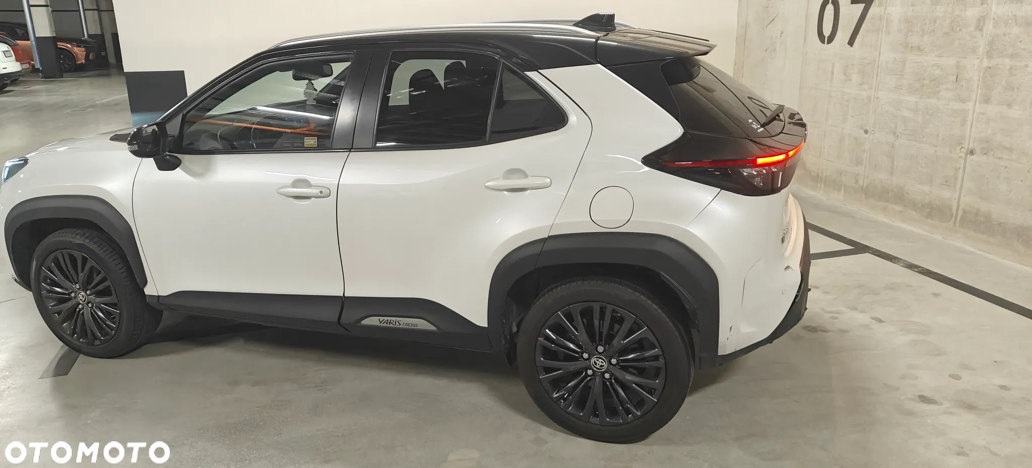 Toyota Yaris Cross Hybrid 1.5 Adventure - 4
