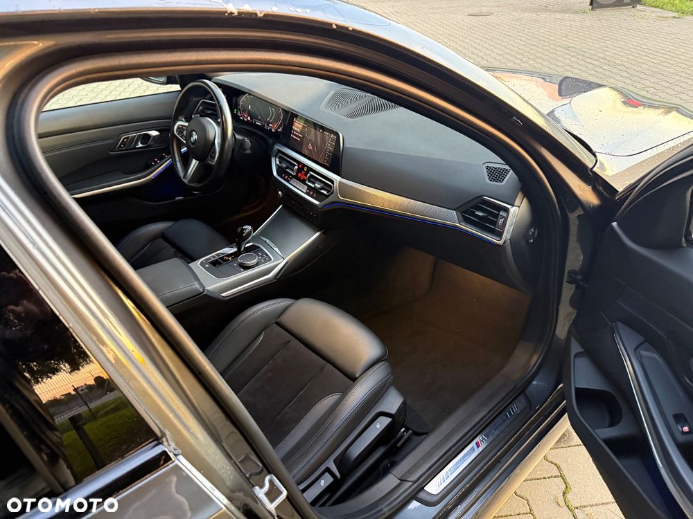 BMW Seria 3 320i M Sport sport - 28