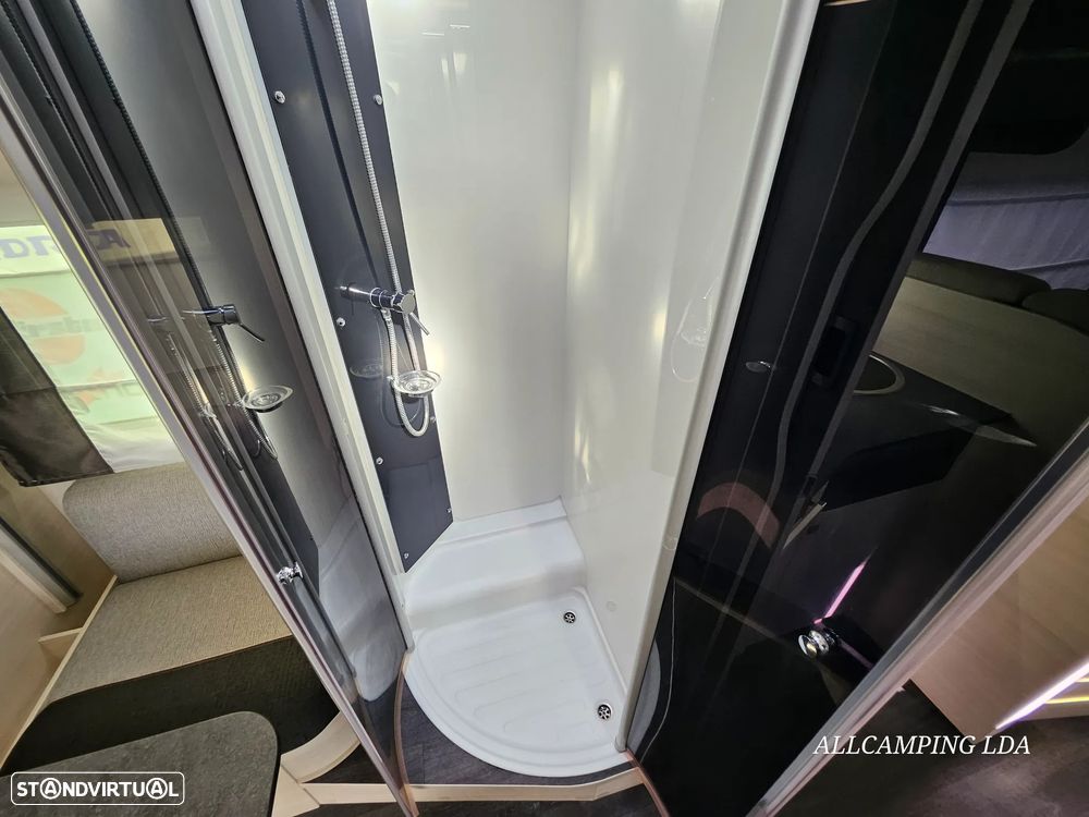 Chausson Flash 716 BELICHES+ 2 SALÕES - 42