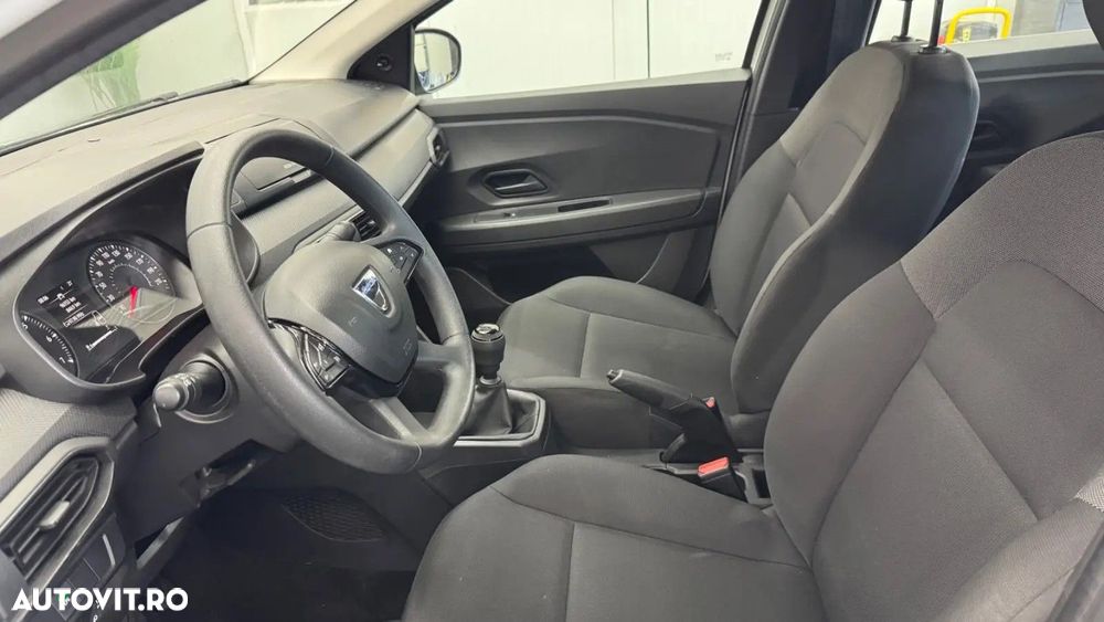 Dacia Logan ECO-G 100 Essential - 9