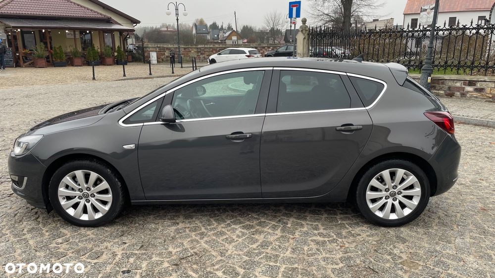 Opel Astra 1.6 CDTI Sport - 8