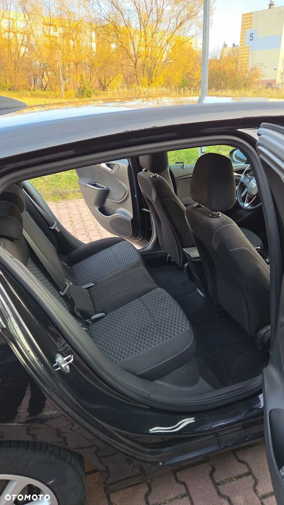 Opel Astra 1.0 Turbo Start/Stop Business - 11