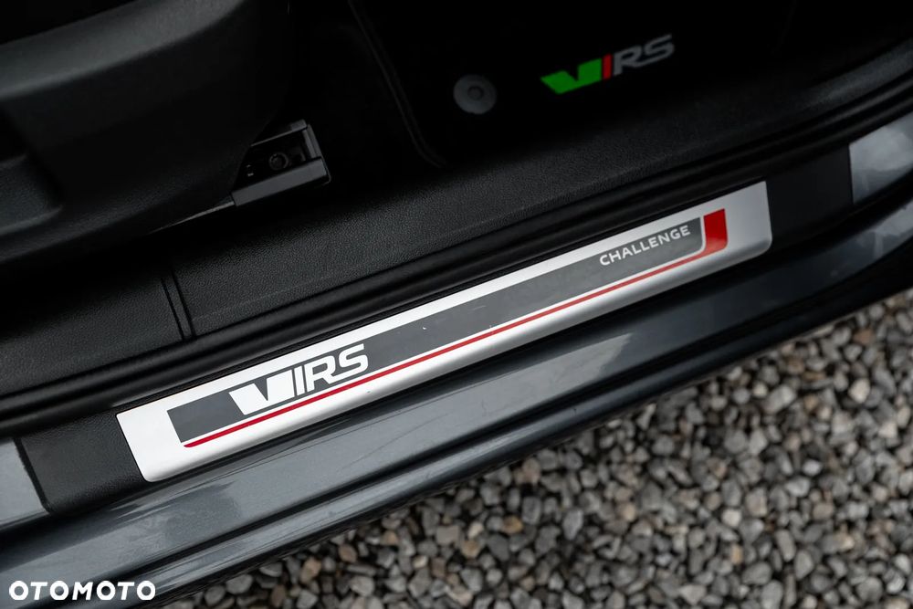 Skoda Octavia 2.0 TDI DSG RS - 26