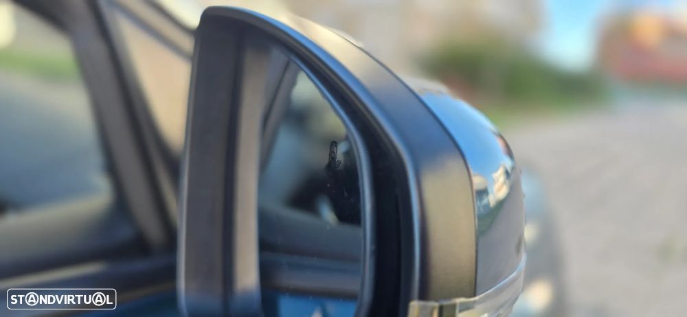 Peugeot 5008 PureTech 130 EAT8 Stop & Start Allure Pack - 19