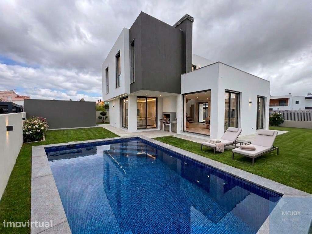Fantástica Moradia T4 com Jardim e Piscina - Grande imagem: 3/35