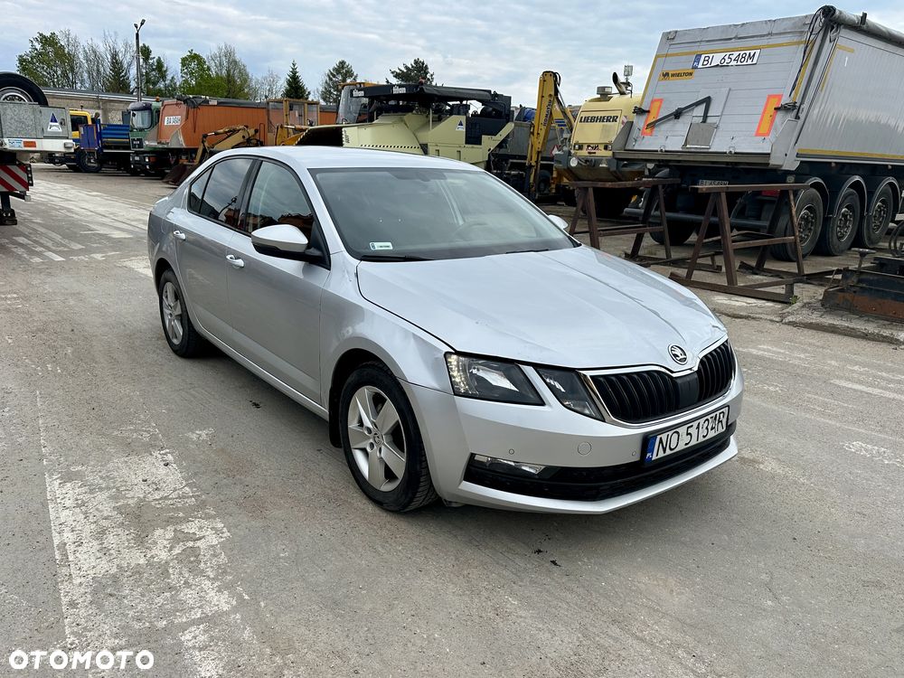 Skoda Octavia 1.4 TSI Ambition - 5