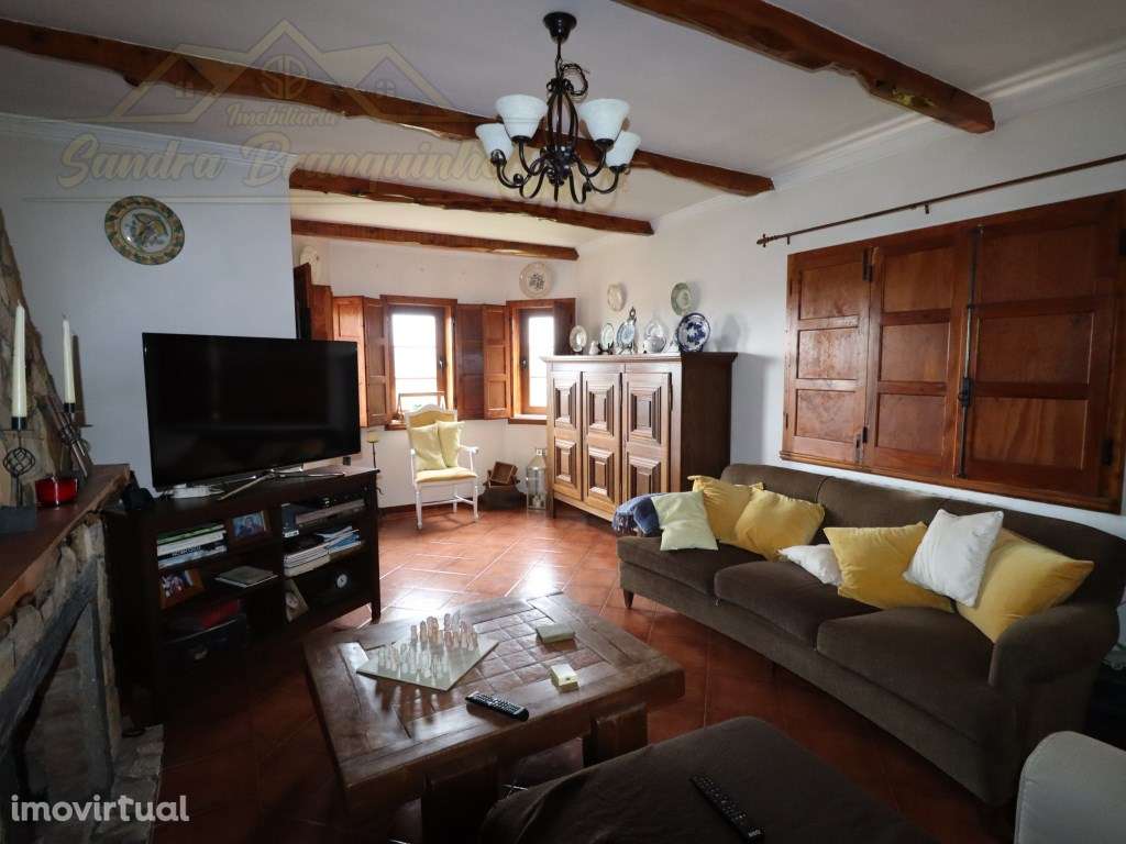 Fantástica moradia T4 em QUINTA com 6400m2 - Grande imagem: 4/27