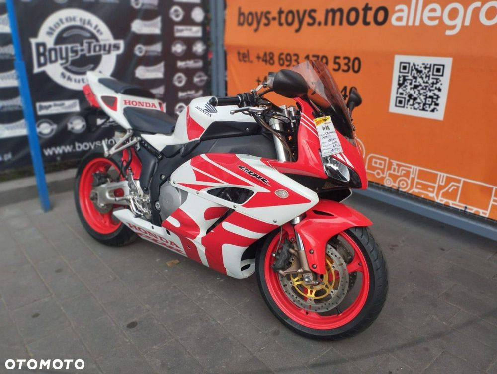 Honda CBR - 1