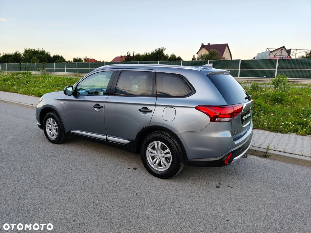 Mitsubishi Outlander 2.0 City Style 2WD - 8