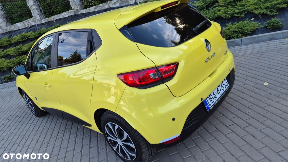 Renault Clio - 9