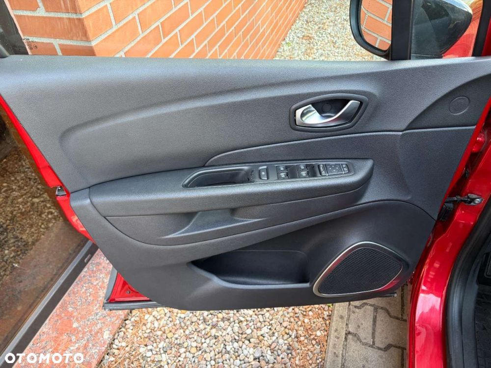 Renault Captur 1.5 dCi Intens - 24