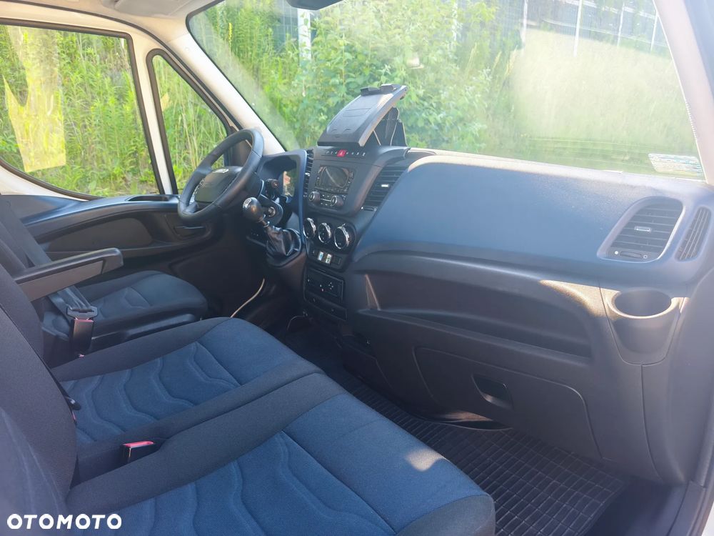 Iveco 35S18 - 8