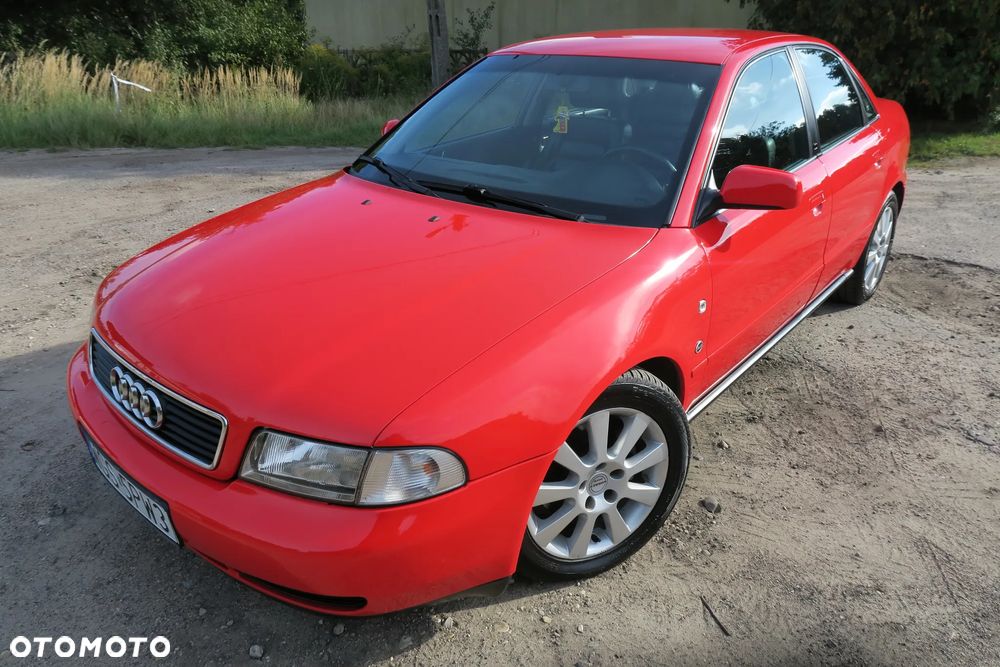 Audi A4 Limousine - 2