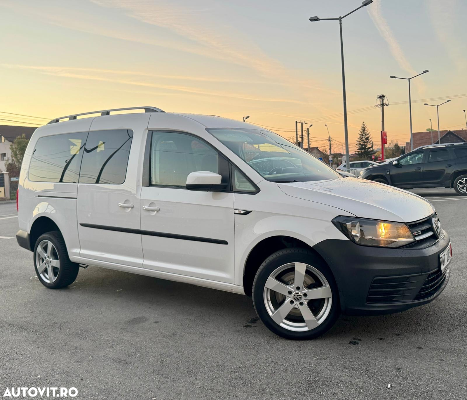 Volkswagen Caddy 2.0 TDI (7-Si.) 4MOTION Maxi Comfortline - 2