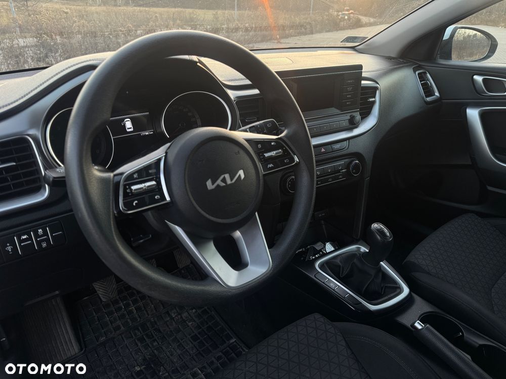 Kia Ceed 1.0 T-GDI S - 12