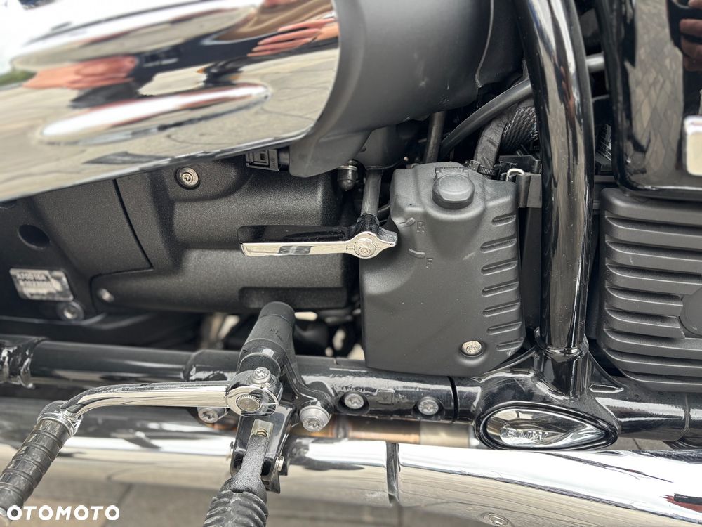 BMW R - 18