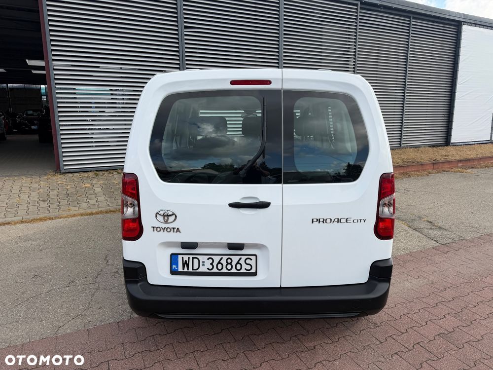 Toyota Proace City Verso 1.5 D-4D Business - 12