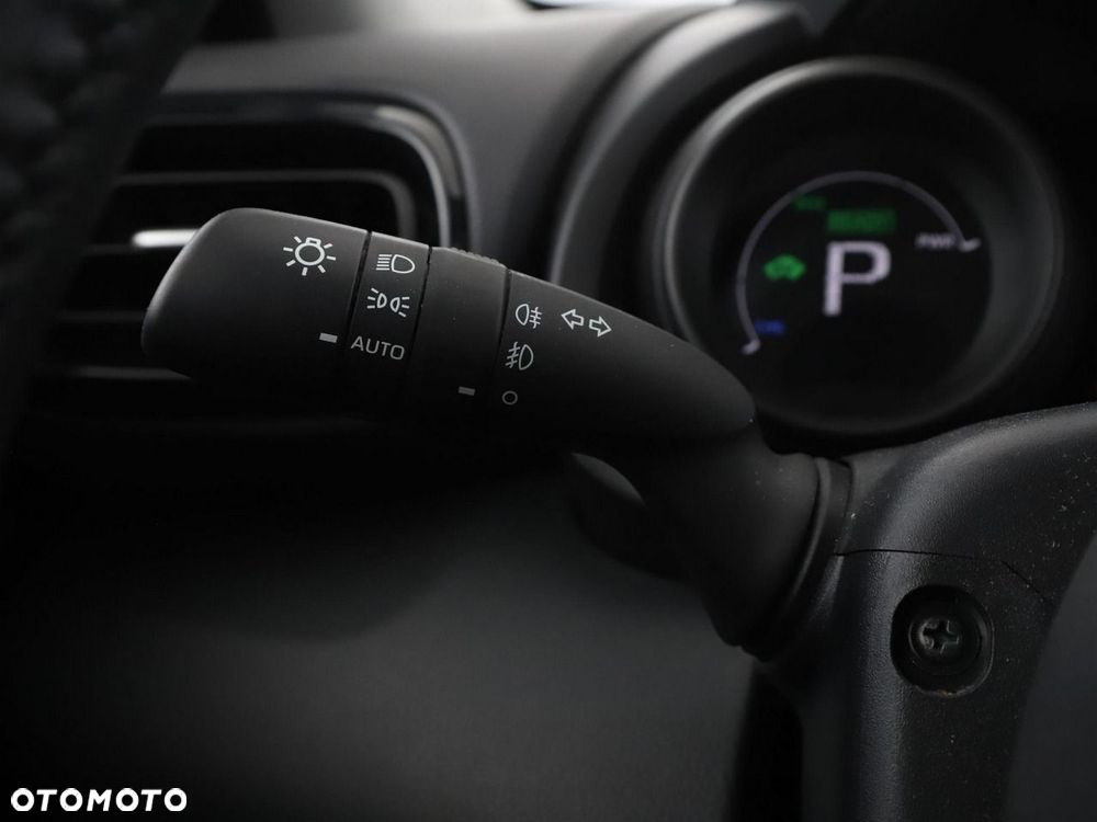 Toyota Yaris Cross Hybrid 1.5 Dynamic - 34