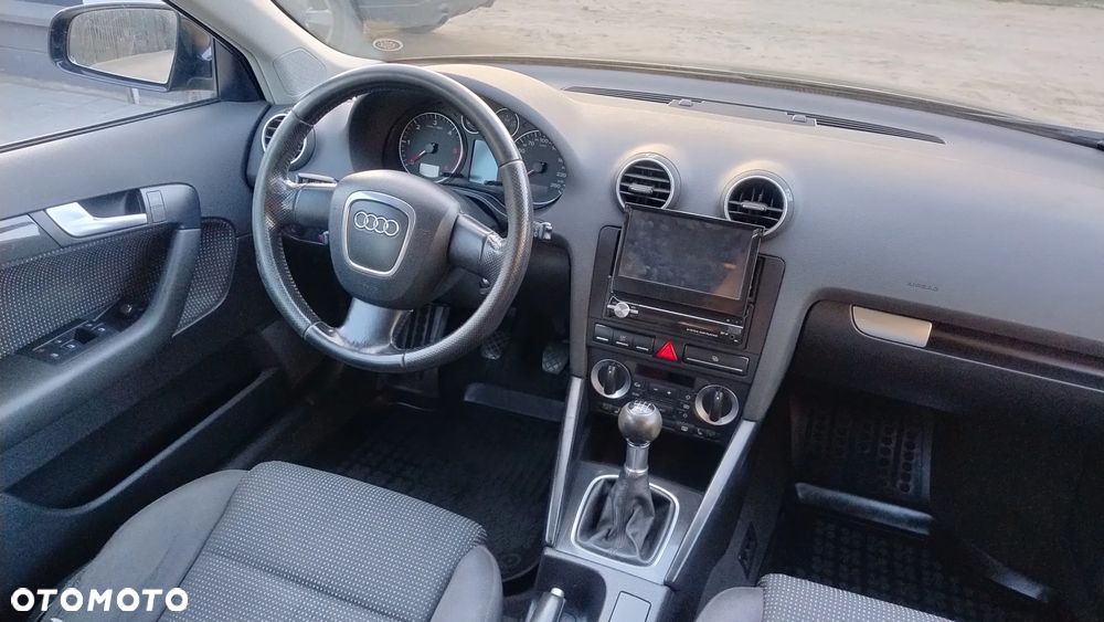Audi A3 Sportback - 25