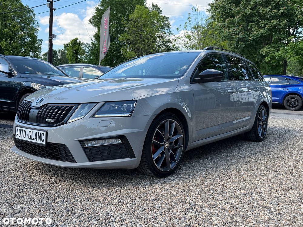 Skoda Octavia 2.0 TDI DSG RS - 29