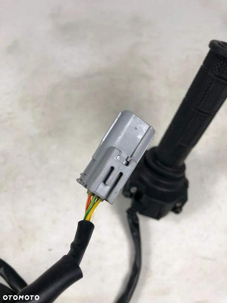 Ducati Panigale StreetFighter X-Diavel Prawa Manetka Rolgaz - 5