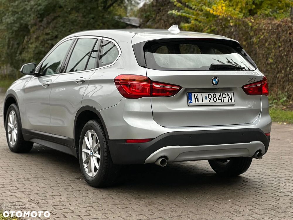 BMW X1 xDrive25d Advantage - 4