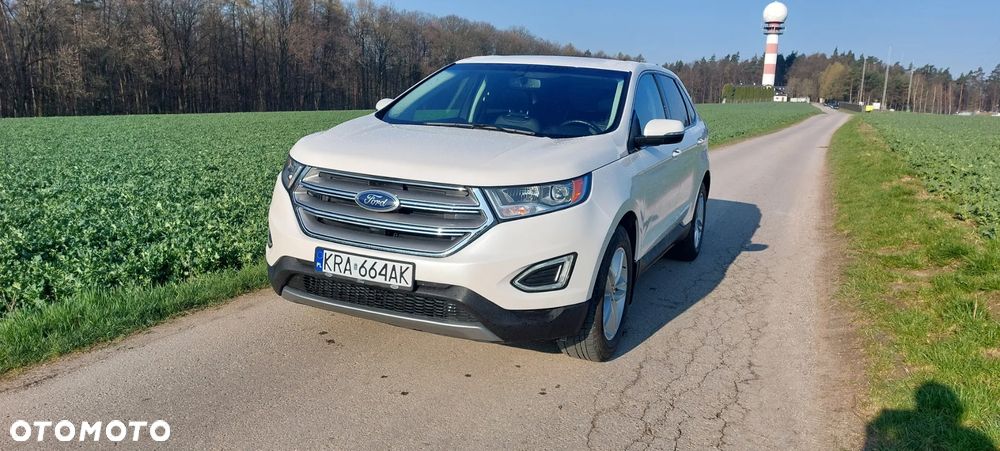 Ford Edge - 18