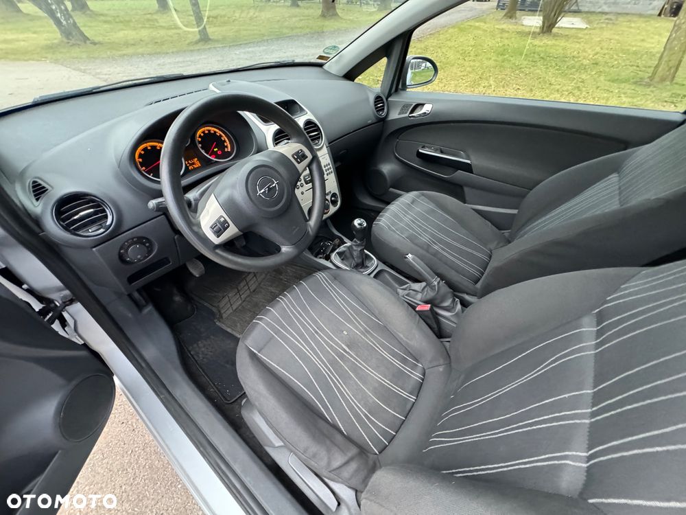 Opel Corsa 1.2 16V Catch me - 9