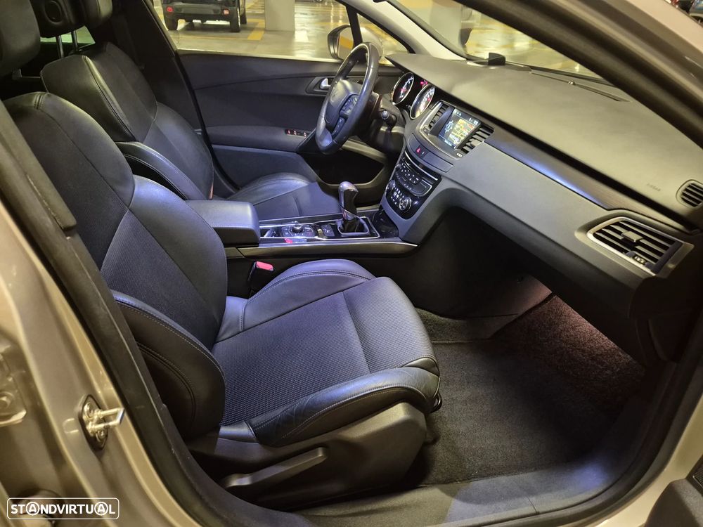 Peugeot 508 SW 1.6 e-HDi Allure 2-Tronic - 40