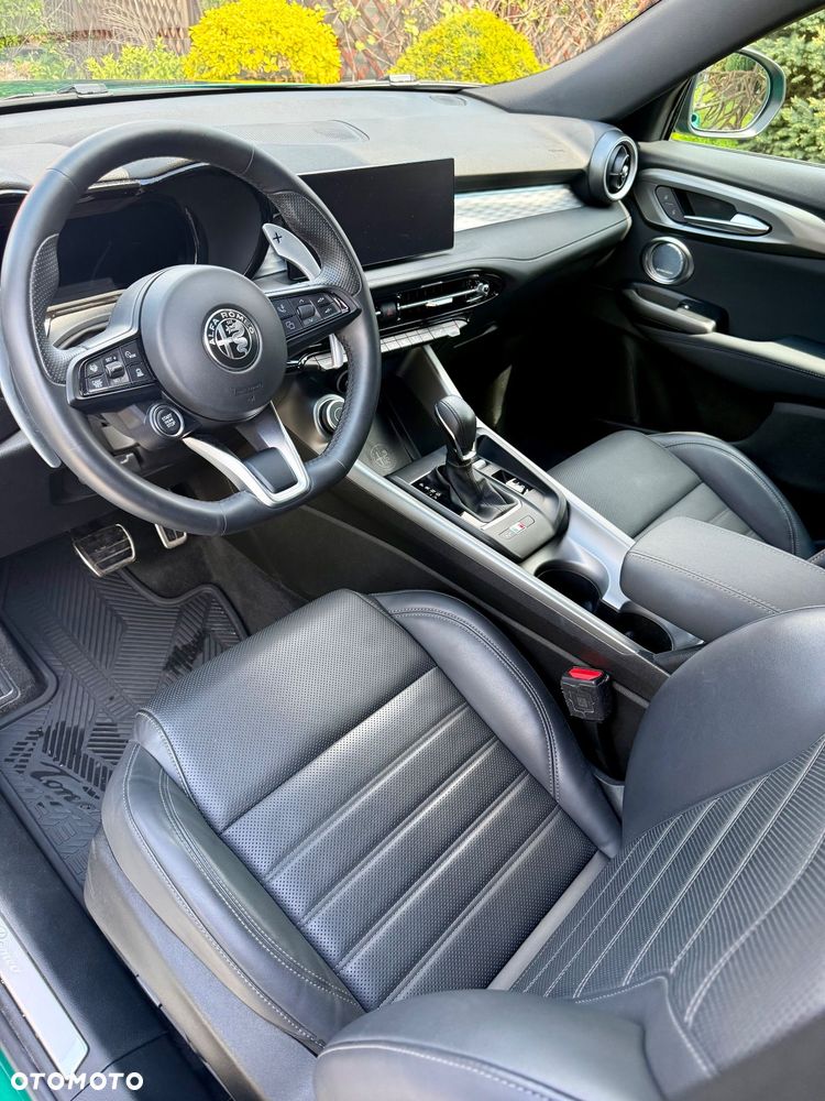 Alfa Romeo Tonale 1.5 T4 GSE mHEV Veloce DCT - 6