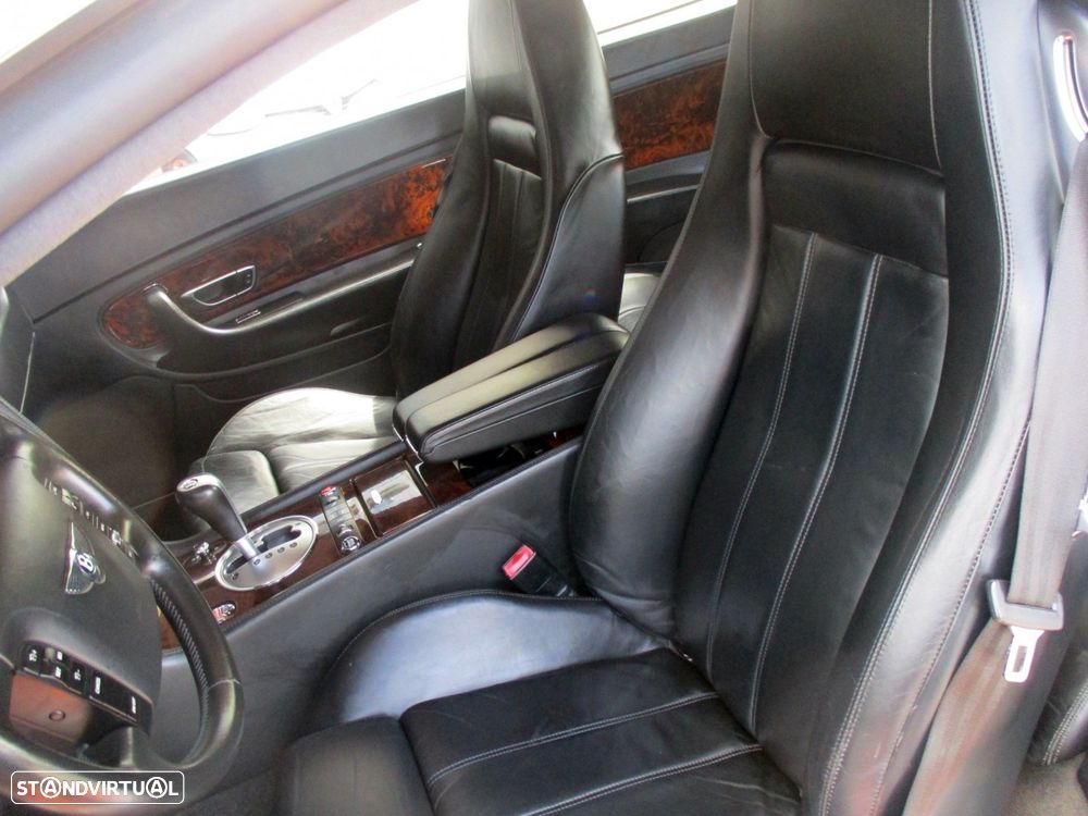 Bentley Continental GT - 13