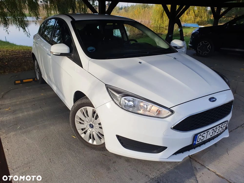 Ford Focus 1.0 EcoBoost Start-Stopp-System COOL&CONNECT - 2