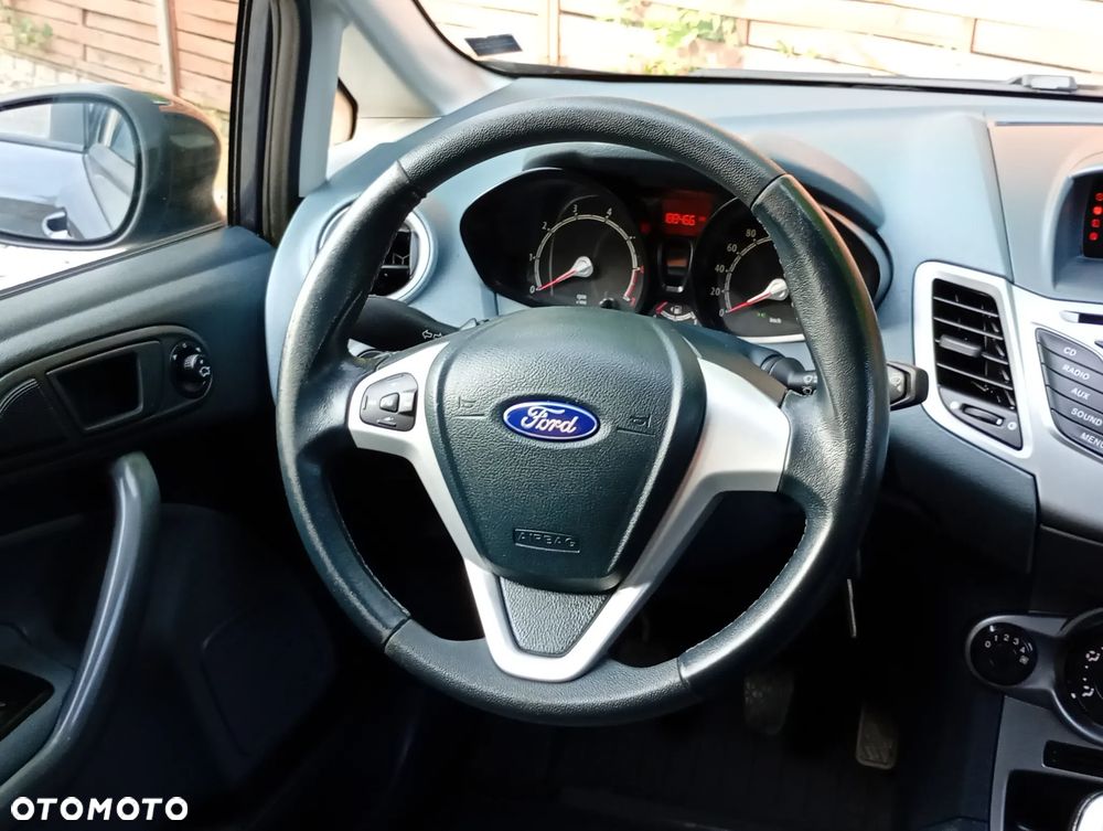 Ford Fiesta 1.25 Viva - 26