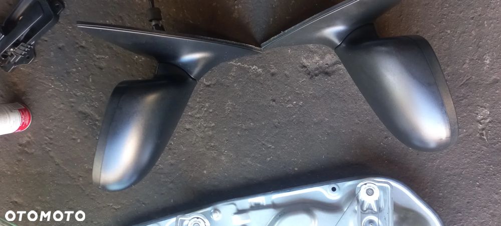 LUSTERKO LEWE lub prawe MANUALNE HYUNDAI I30 07-12 EUROPA lusterko lewe  lub   prawe - 1