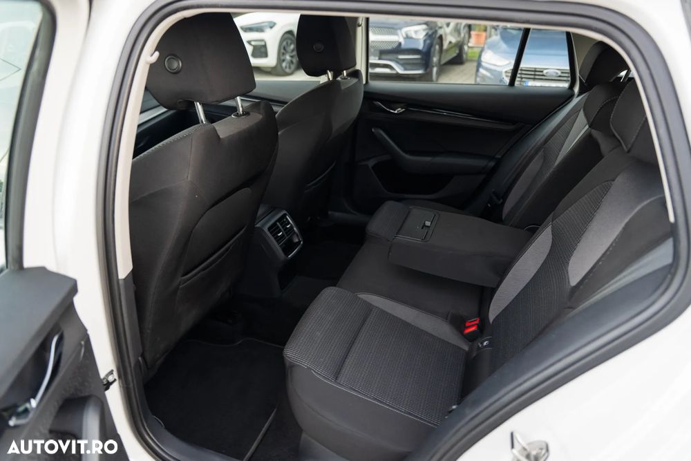 Skoda Octavia 2.0 TDI DSG Edition Plus - 19