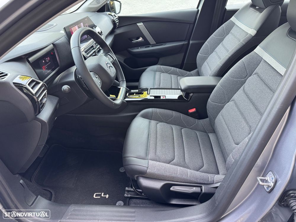 Citroën C4 X 1.2 PureTech Plus EAT8 - 16