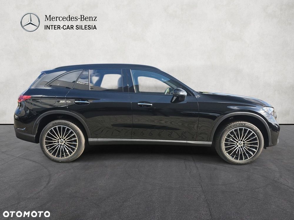 Mercedes-Benz GLC - 4
