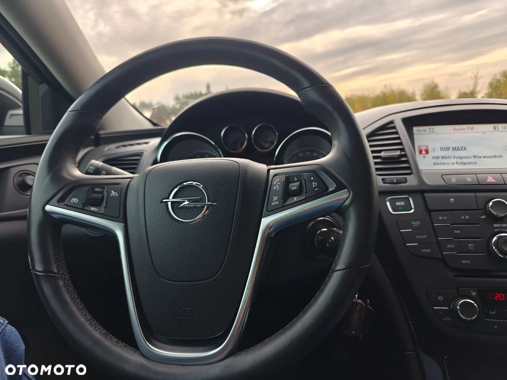 Opel Insignia - 23