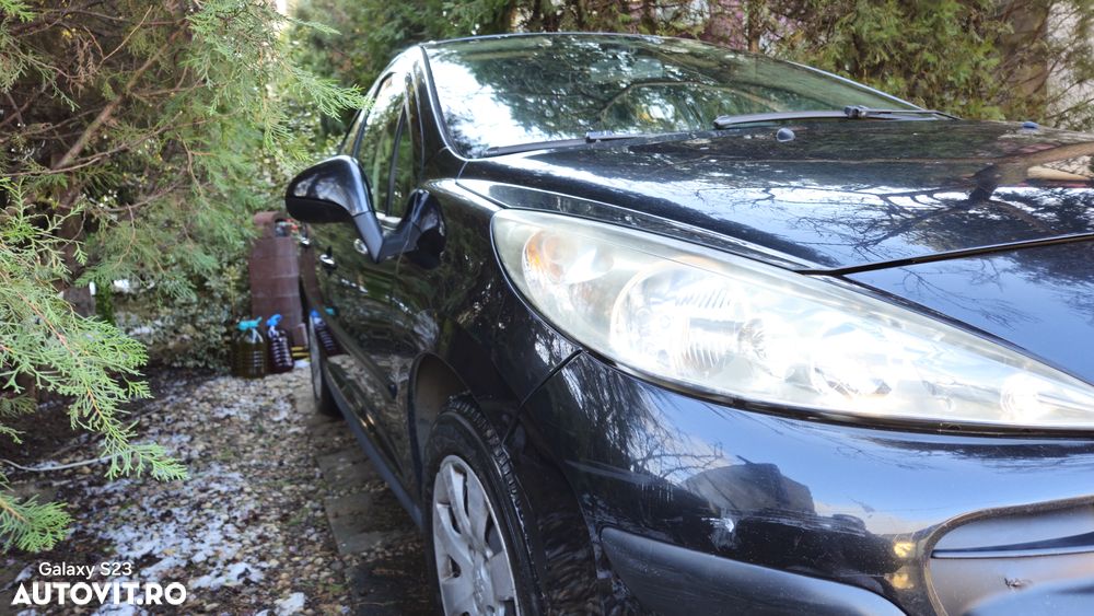 Peugeot 207 - 5