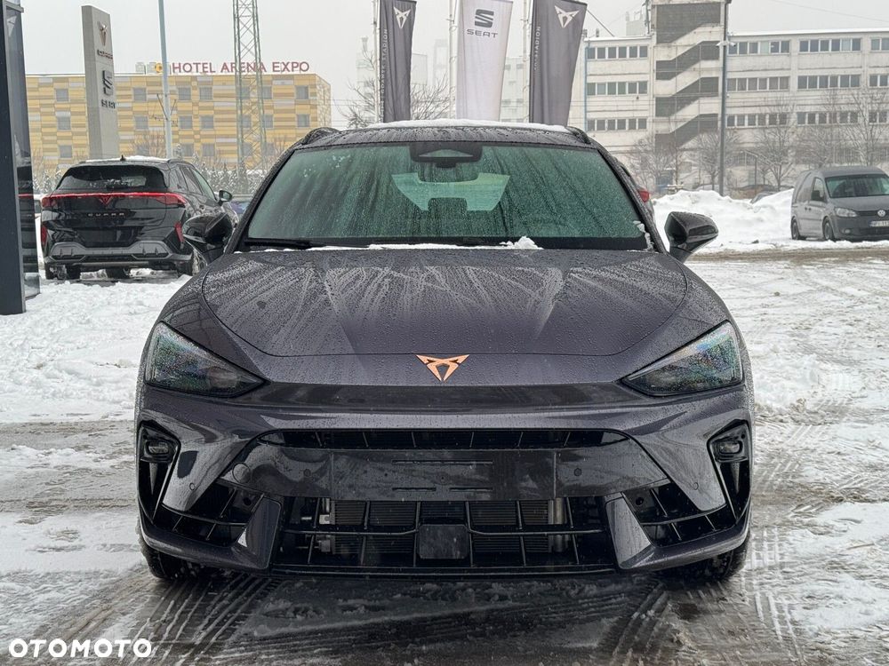 Cupra Leon Sportstourer 2.0 TSI 4Drive VZ DSG - 2