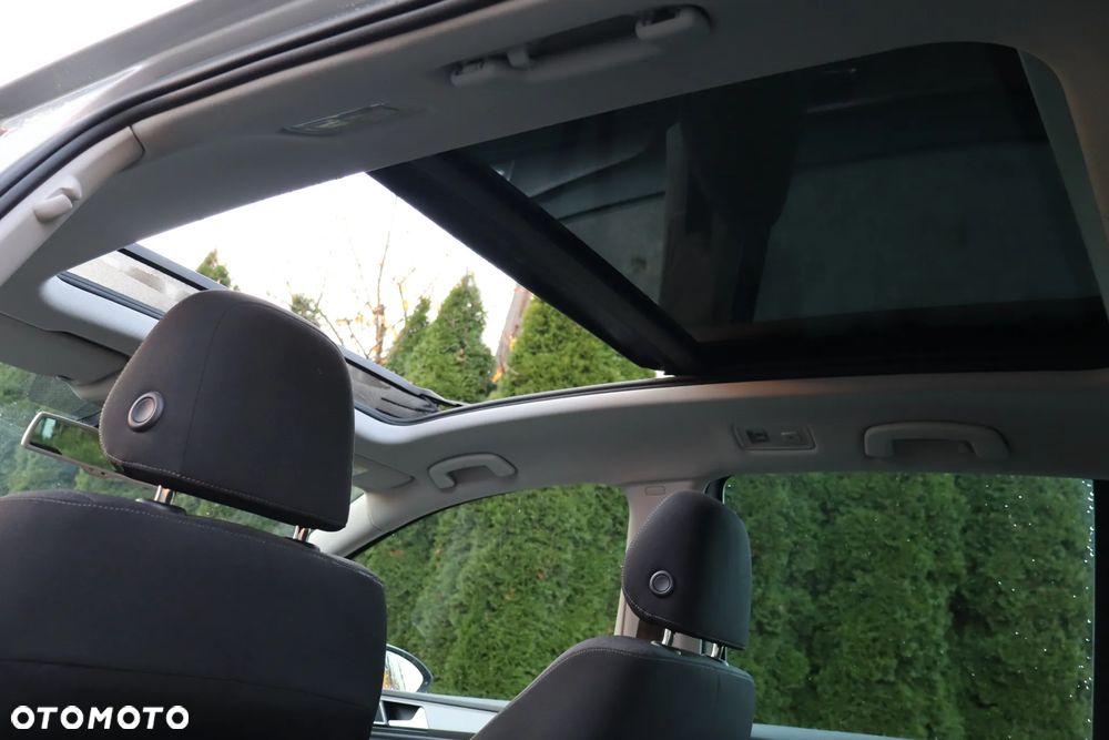 Volkswagen Golf Sportsvan 1.6 TDI BlueMotion Technology Comfortline - 16