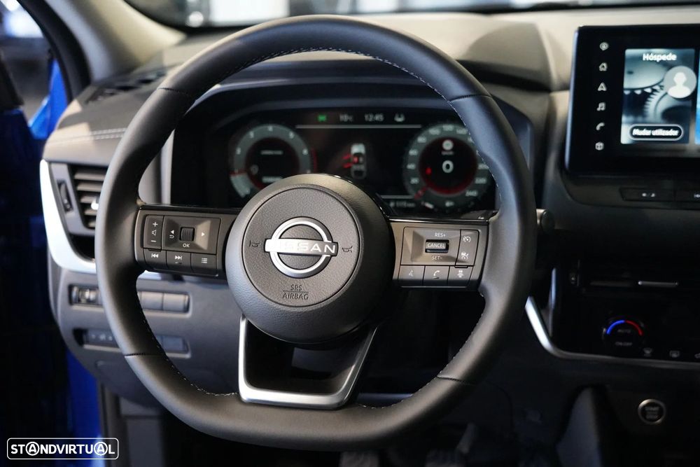 Nissan Qashqai 1.3 DIG-T N-Connecta LED+TT+SKY - 34