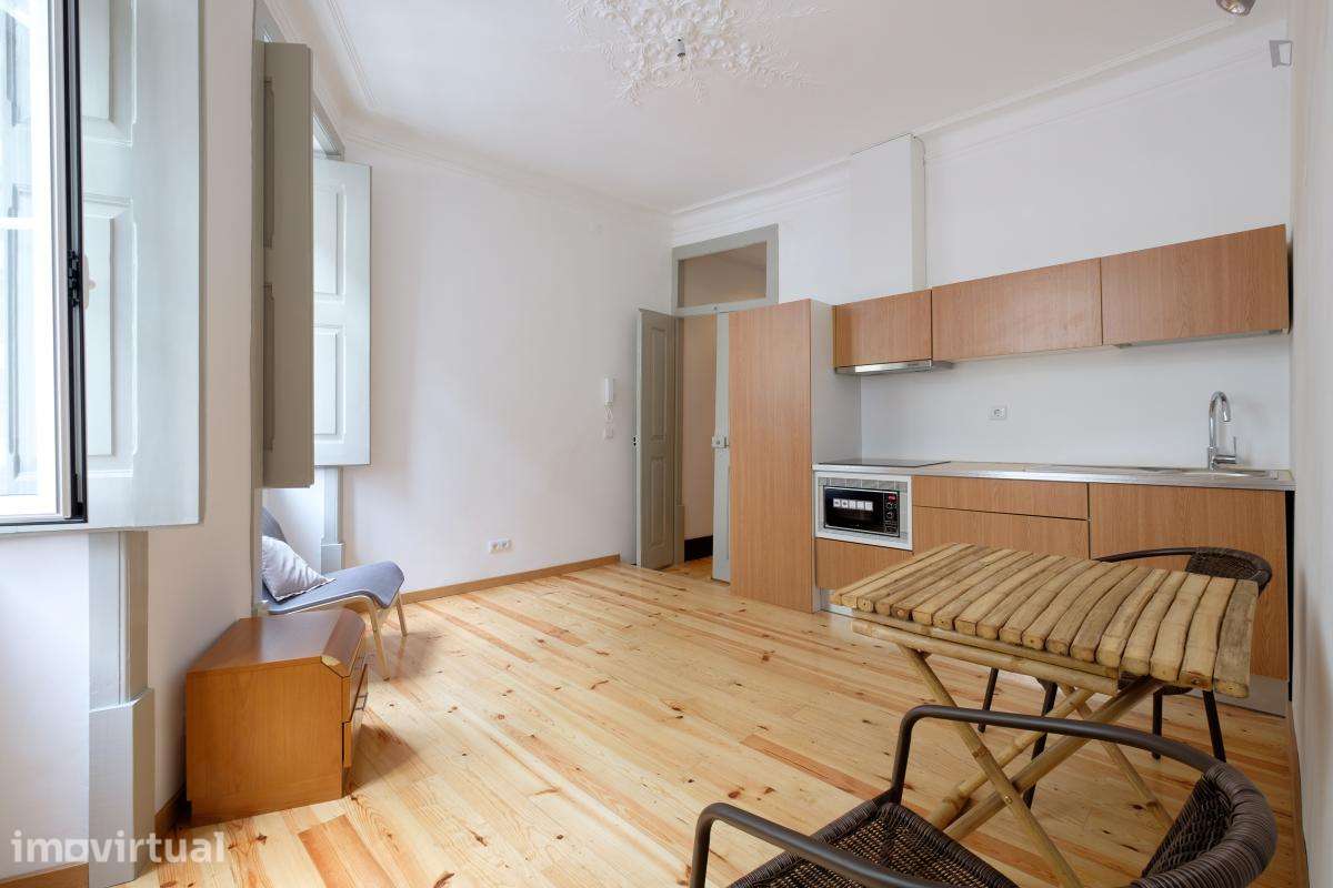 Apartamento com 1 quartos - localizado em Baixa Coimbra - Grande imagem: 2/17