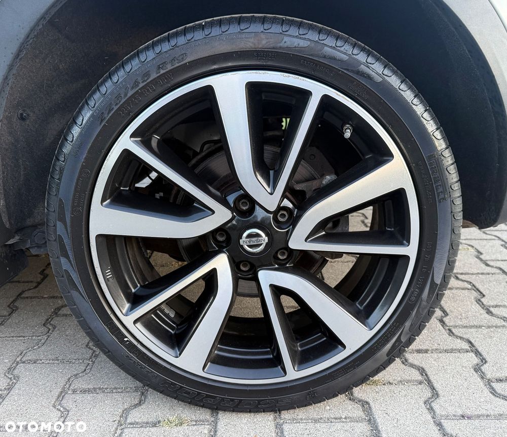 Nissan Qashqai 1.6 DCi N-Connecta Xtronic EU6 - 29