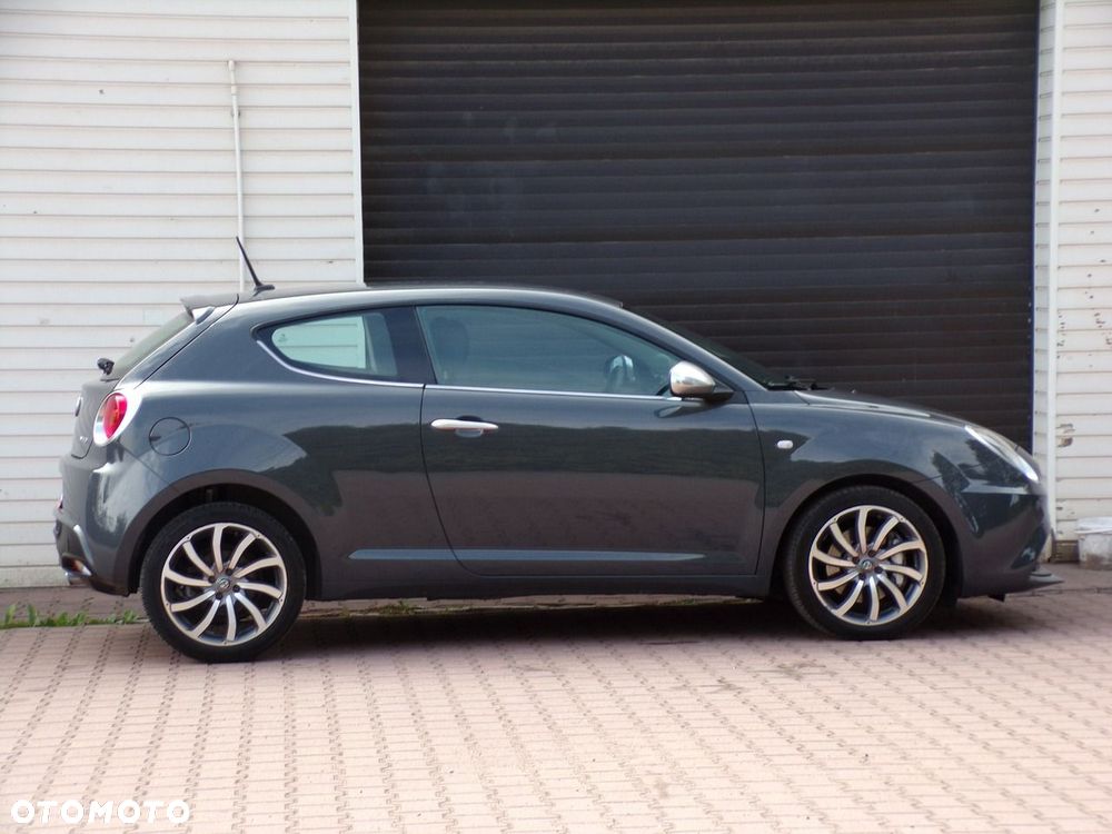 Alfa Romeo Mito - 10