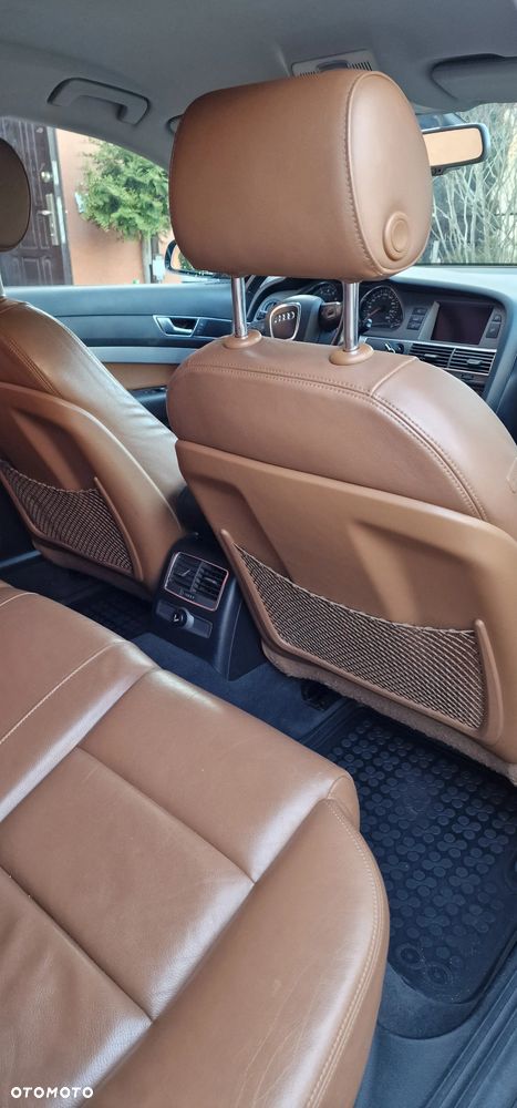 Audi A6 Avant 2.4 quattro - 7