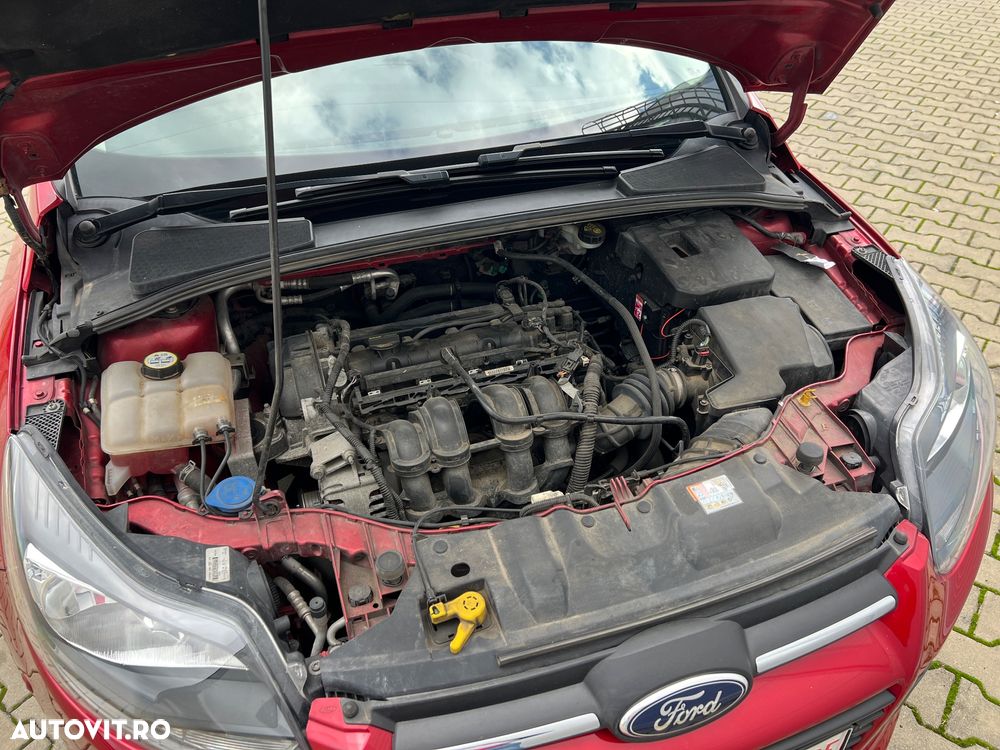 Ford Focus Turnier 1.6 Ti-VCT Style - 13