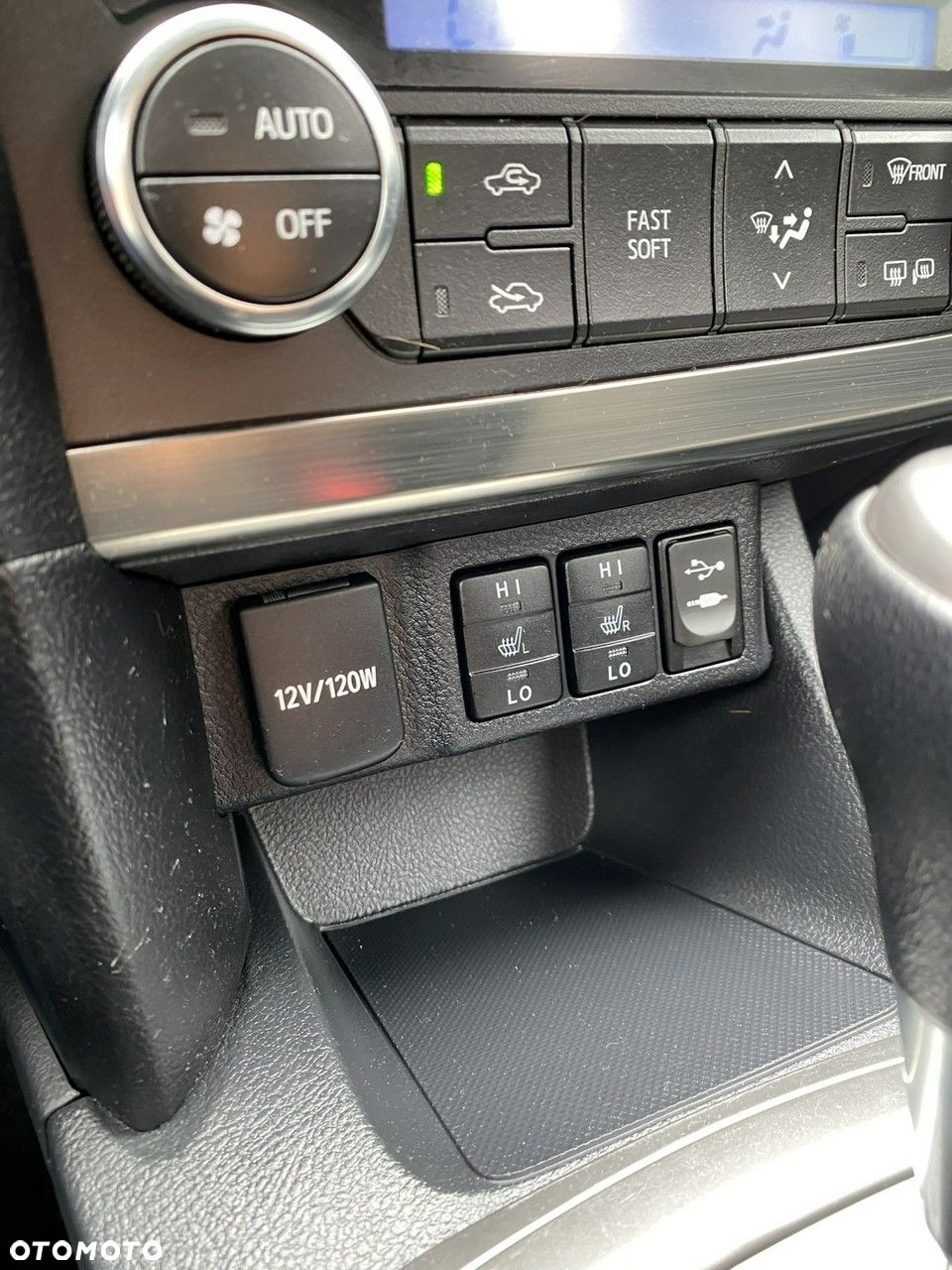 Toyota Auris - 23