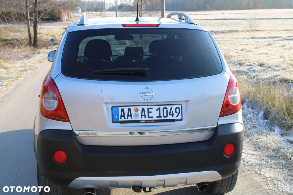 Opel Antara 3.2 V6 4x4 Cosmo - 27