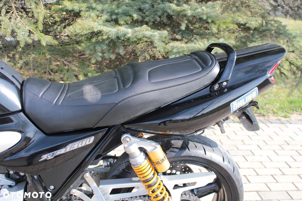 Yamaha XJR - 27